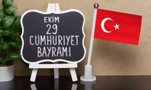 29 Ekim Cumhuriyet Bayramı ne zaman? 28 Ekim Resmi tatil mi?